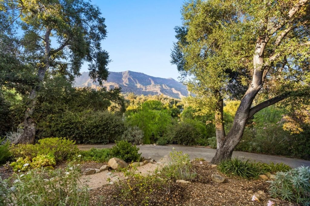 California Planting Zones: A Growing Zones Guide for Home Gardeners